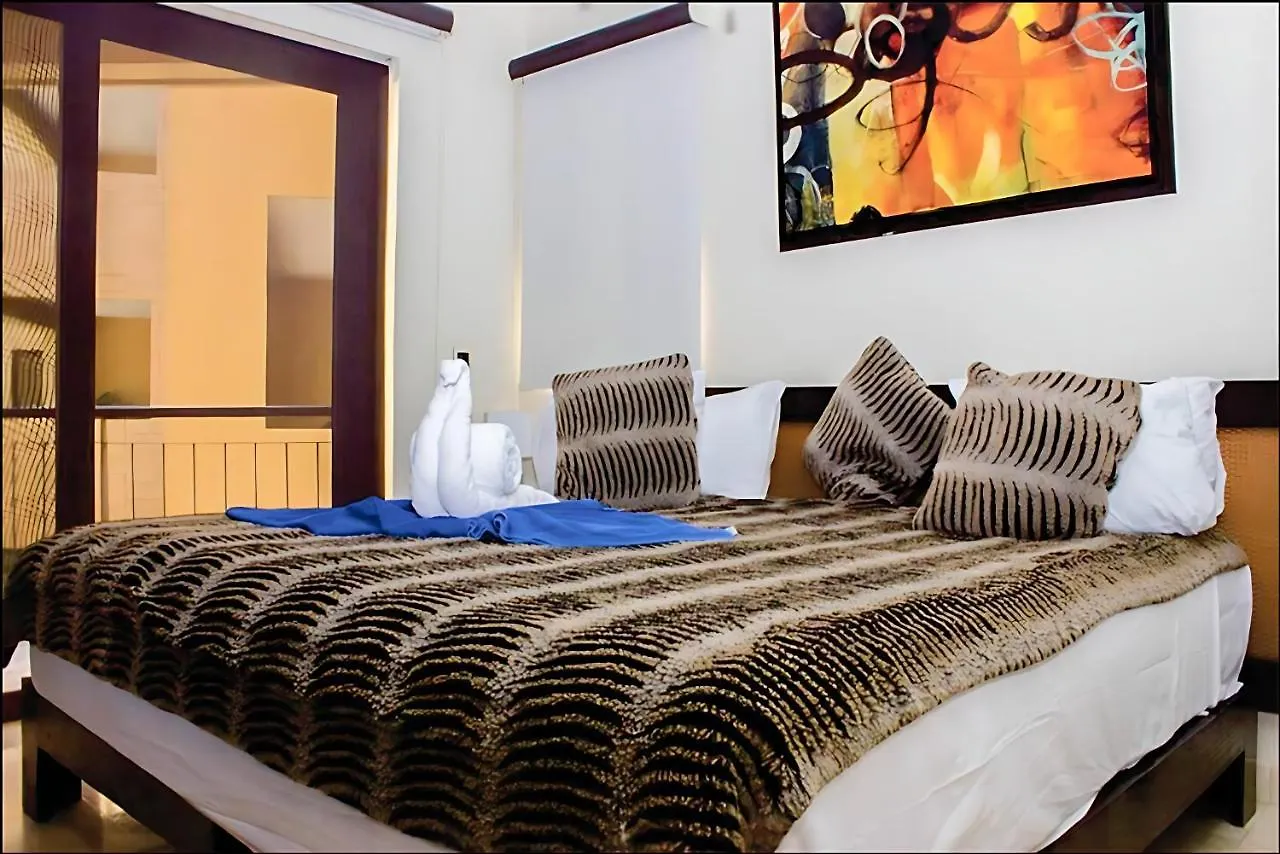Faro 201 Beachfront Apartment With Ocean View, Close To 5Th Av プレヤデルカーメン メキシコ