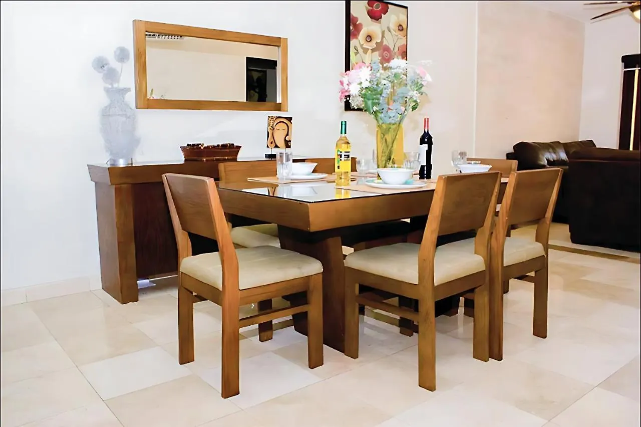 Faro 201 Beachfront Apartment With Ocean View, Close To 5Th Av プレヤデルカーメン メキシコ