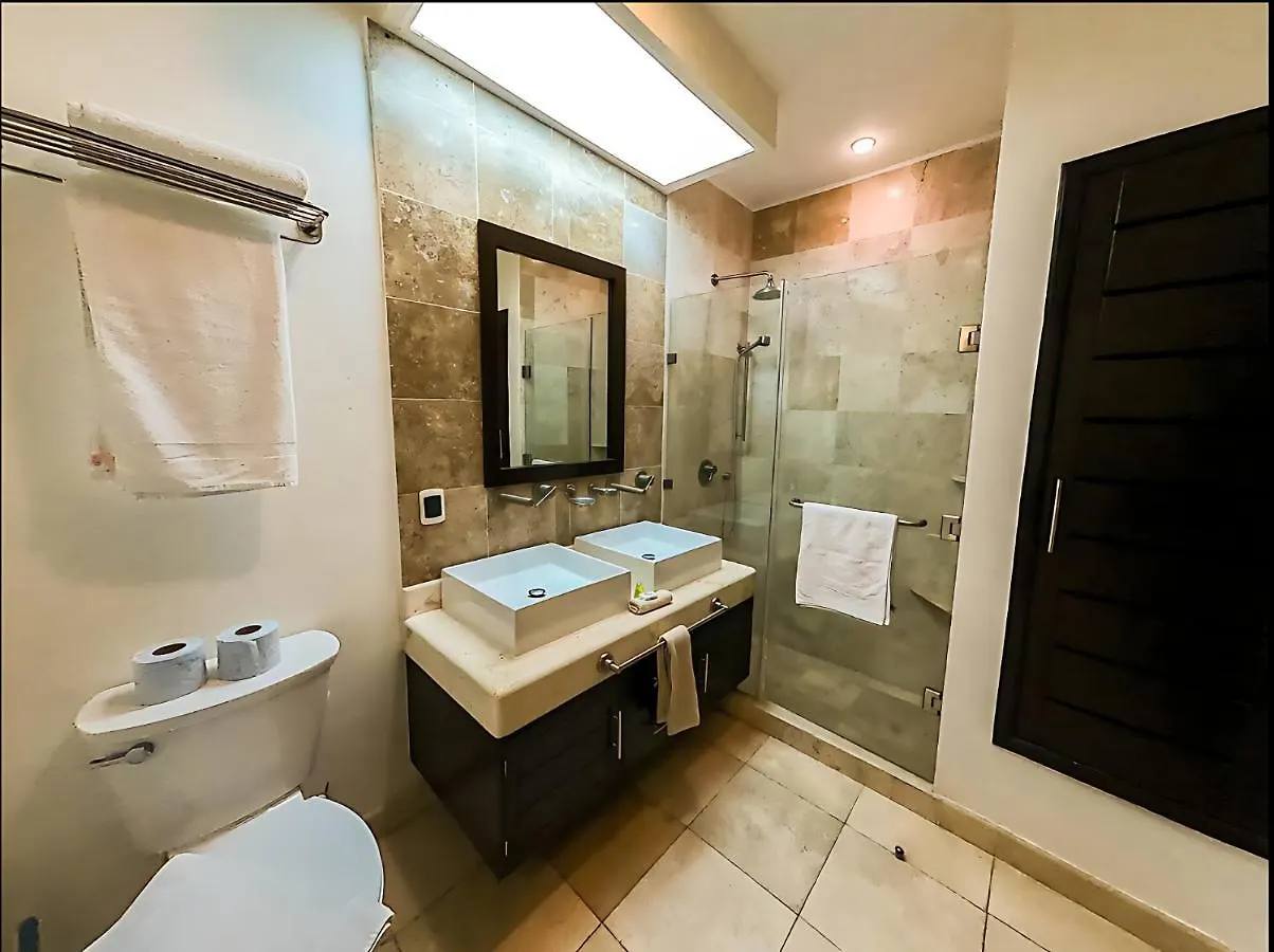 Faro 201 Beachfront Apartment With Ocean View, Close To 5Th Av Playa del Carmen 0*,